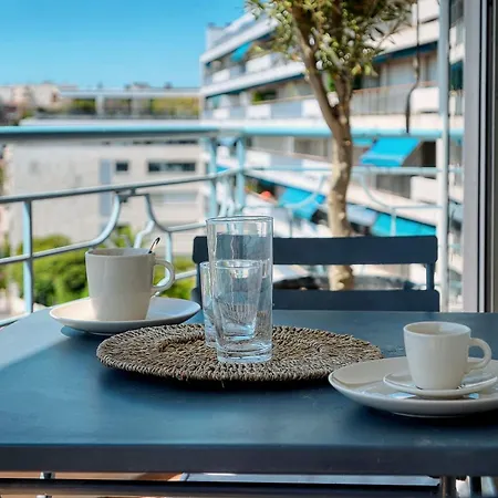 Apartment Panoramic Sea View In
